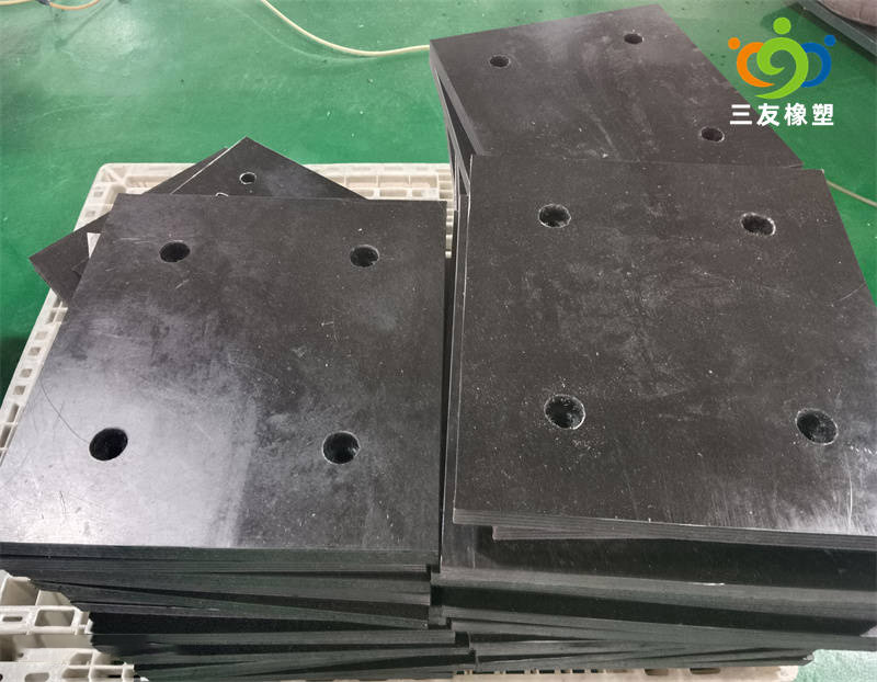 護(hù)舷板廠家